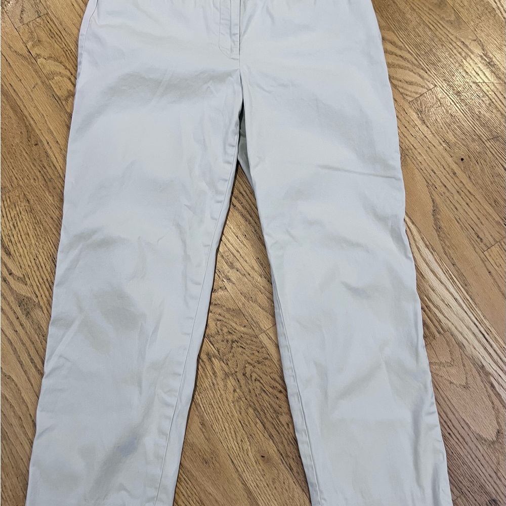 Ladies Size 6 "Talbots" Kakis Pants The Perfect Crop GUC ❤️